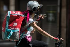 其外包拆反面就必需印上警示